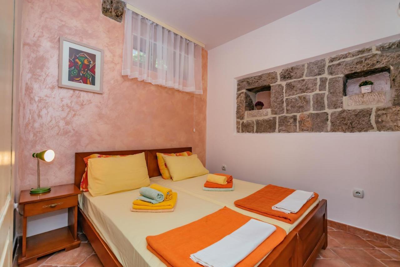 Apartments Bigovo Veljic تيفات المظهر الخارجي الصورة