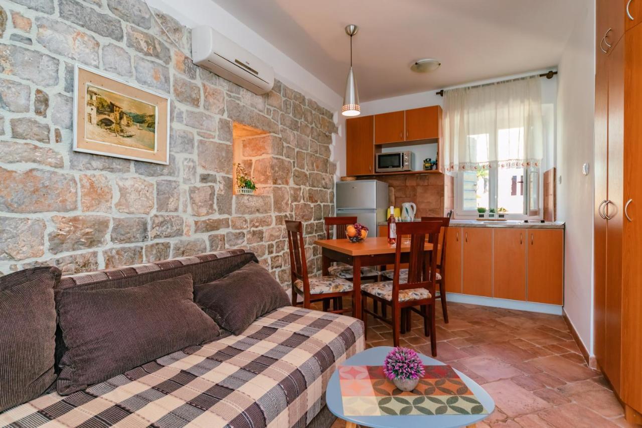 Apartments Bigovo Veljic تيفات المظهر الخارجي الصورة