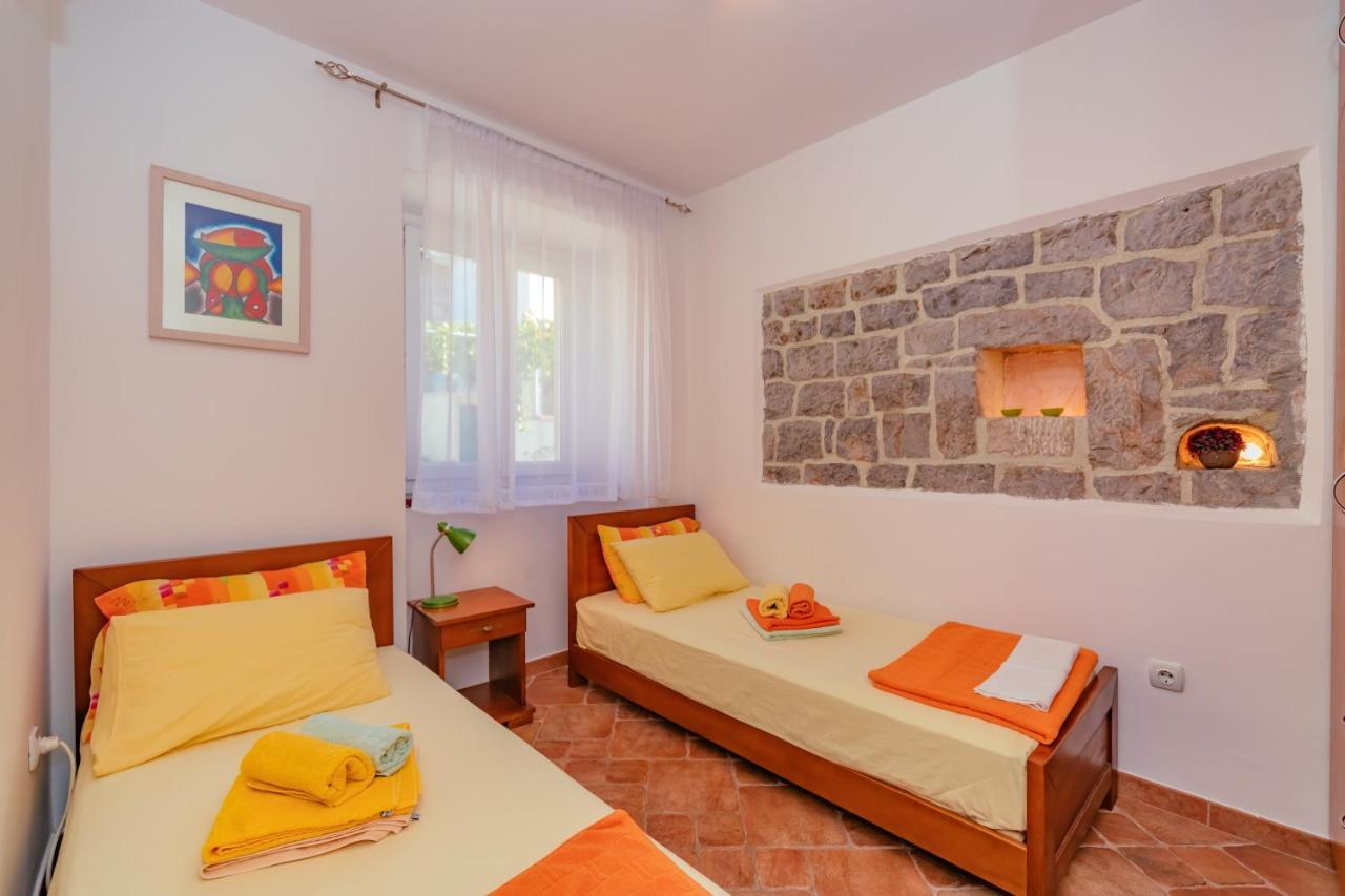 Apartments Bigovo Veljic تيفات المظهر الخارجي الصورة