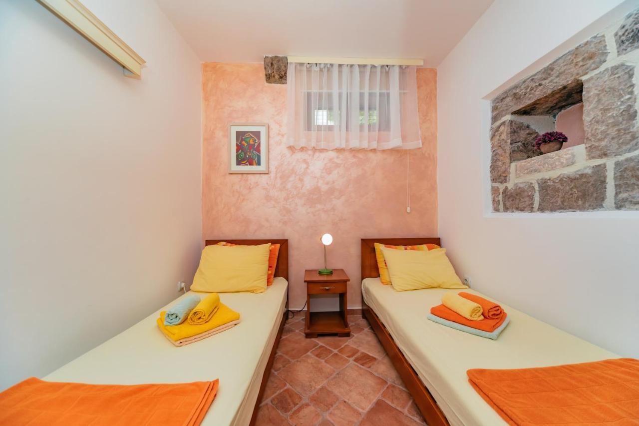 Apartments Bigovo Veljic تيفات المظهر الخارجي الصورة