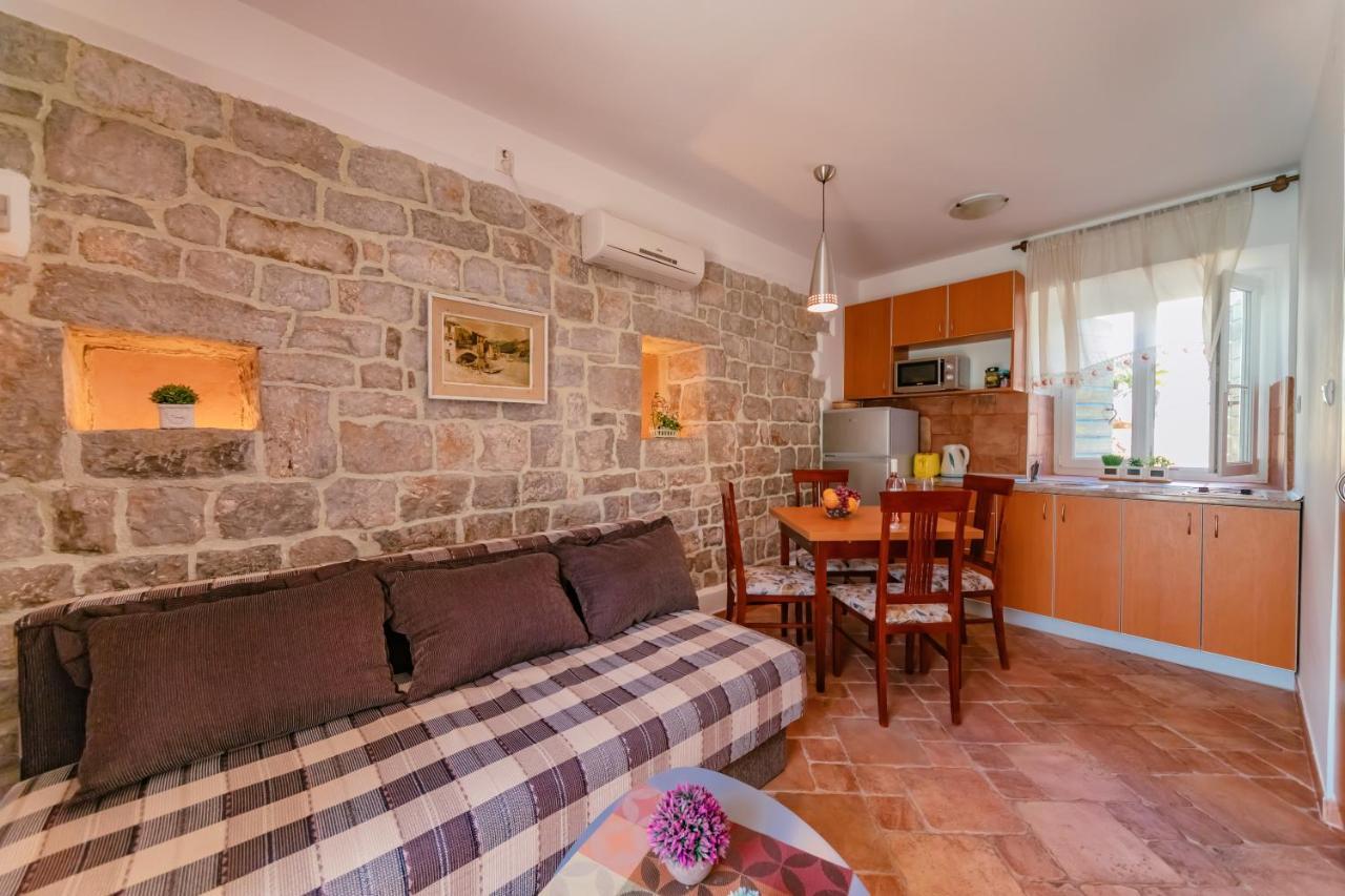 Apartments Bigovo Veljic تيفات المظهر الخارجي الصورة