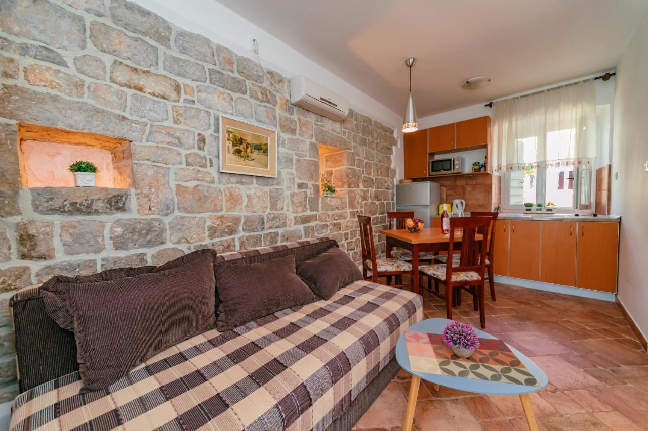 Apartments Bigovo Veljic تيفات المظهر الخارجي الصورة