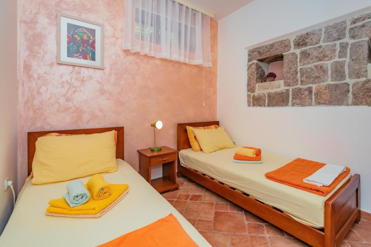 Apartments Bigovo Veljic تيفات المظهر الخارجي الصورة