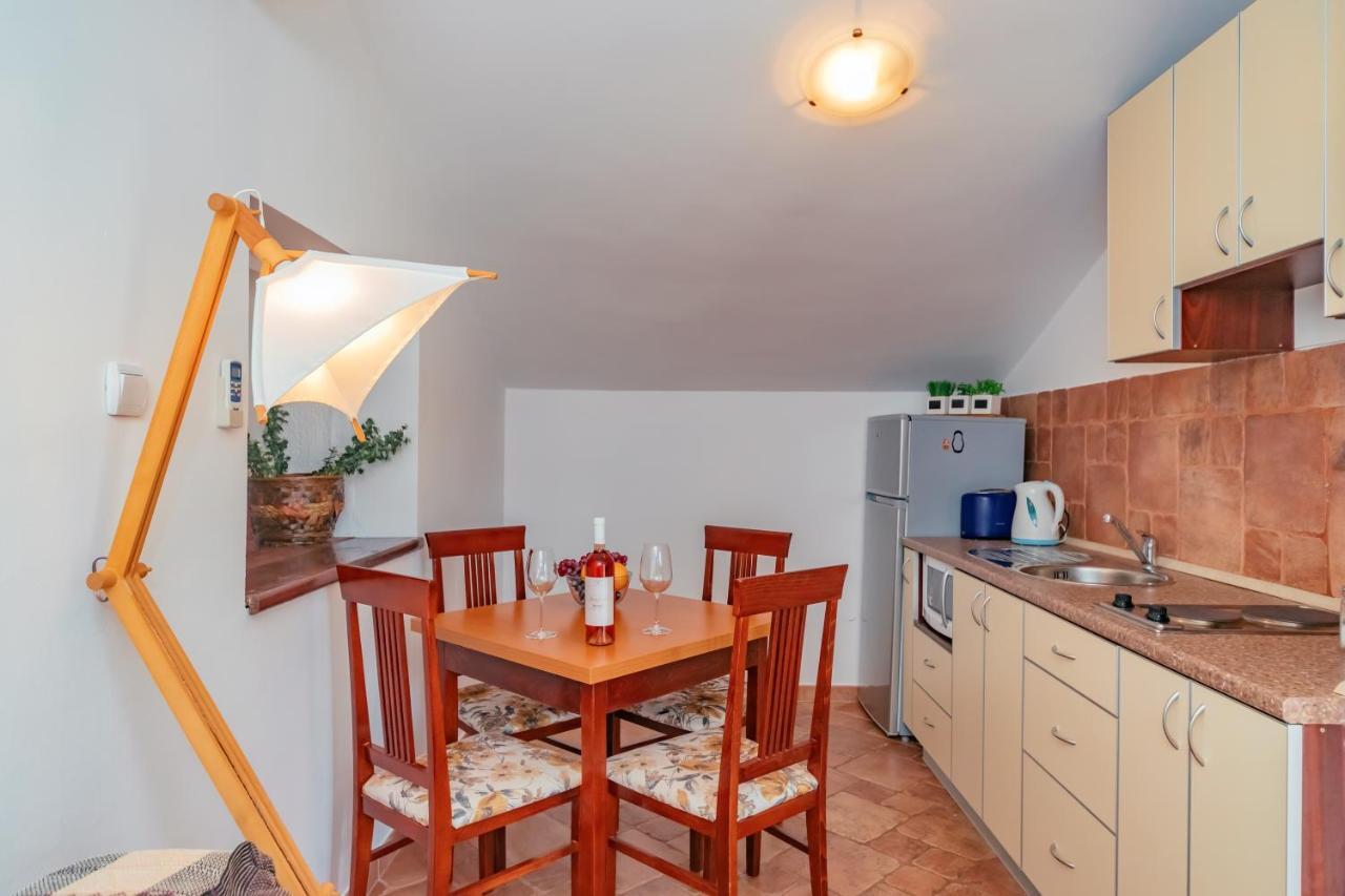 Apartments Bigovo Veljic تيفات المظهر الخارجي الصورة